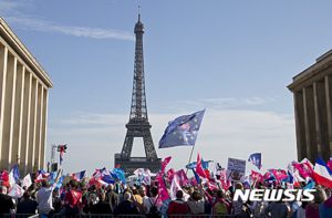 NISI20161017_0012290036_web.jpg